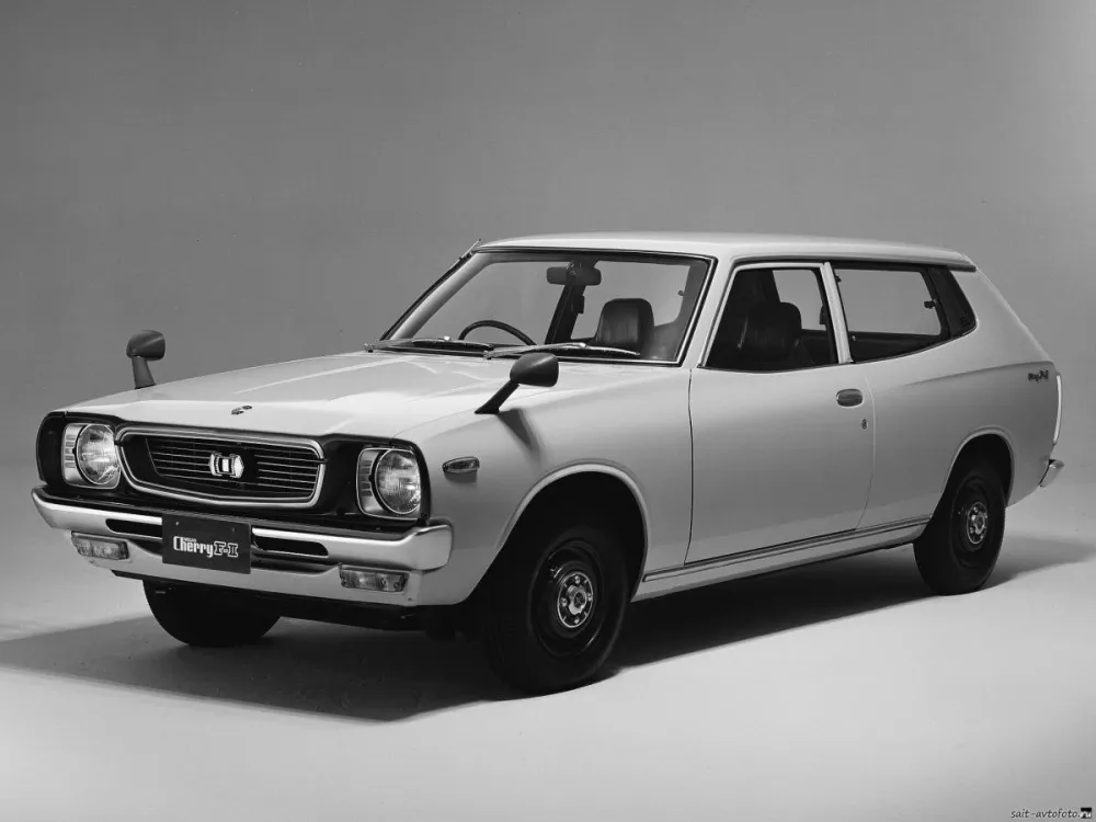 Автомобиль Datsun Cherry II Универсал (3 двери)