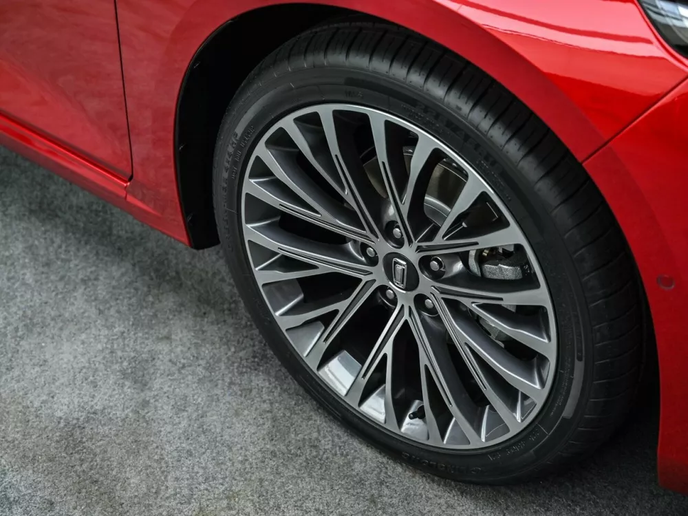 Автомобиль FAW Bestune B70 I Лифтбек