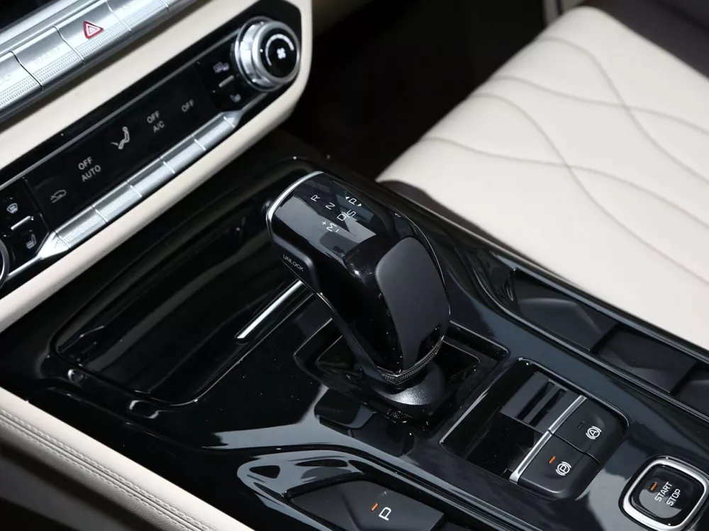 Автомобиль FAW Bestune T77 I Рестайлинг Внедорожник (5 дверей)