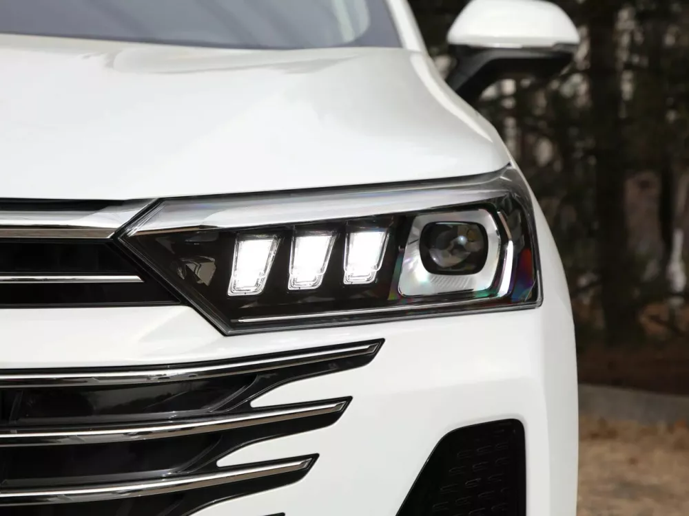 Автомобиль FAW Bestune T77 I Рестайлинг Внедорожник (5 дверей)