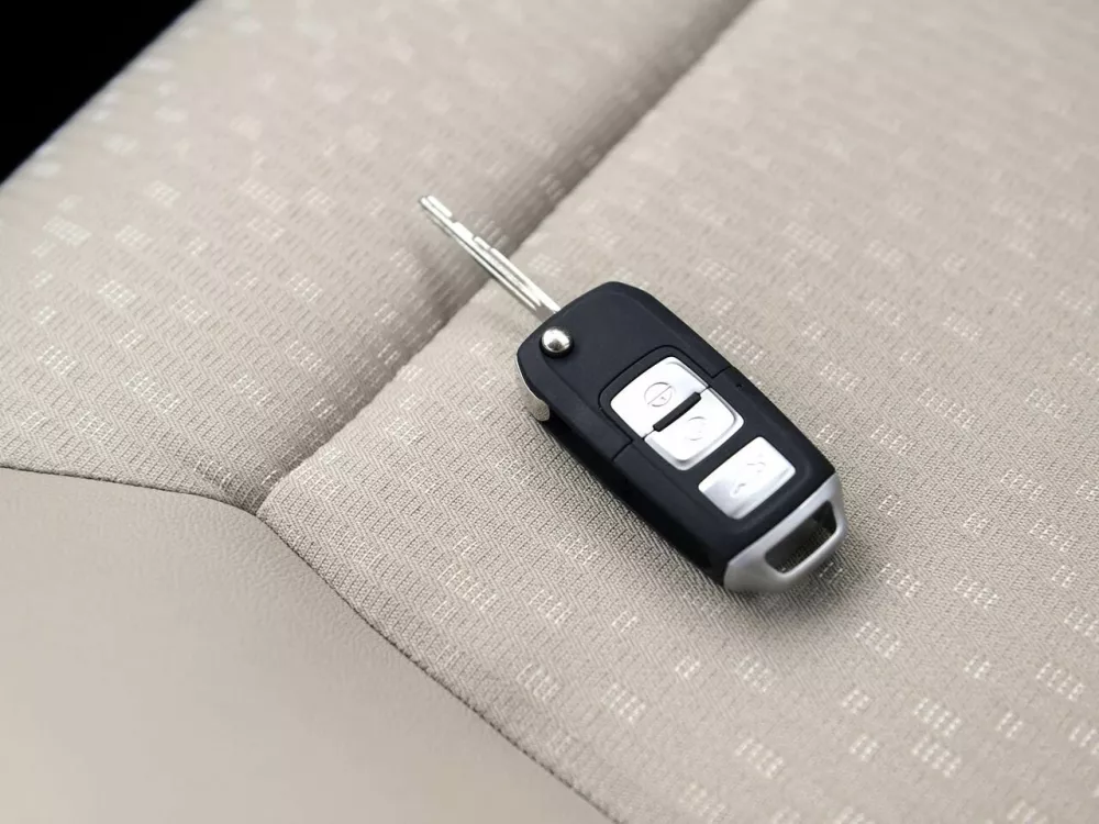 Автомобиль FAW Besturn B30 I Седан