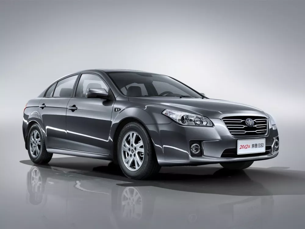 Автомобиль FAW Besturn B50 I Седан