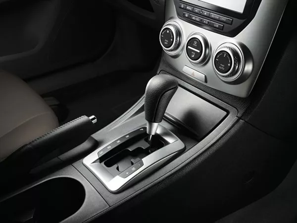 Автомобиль FAW Besturn B50 I Седан
