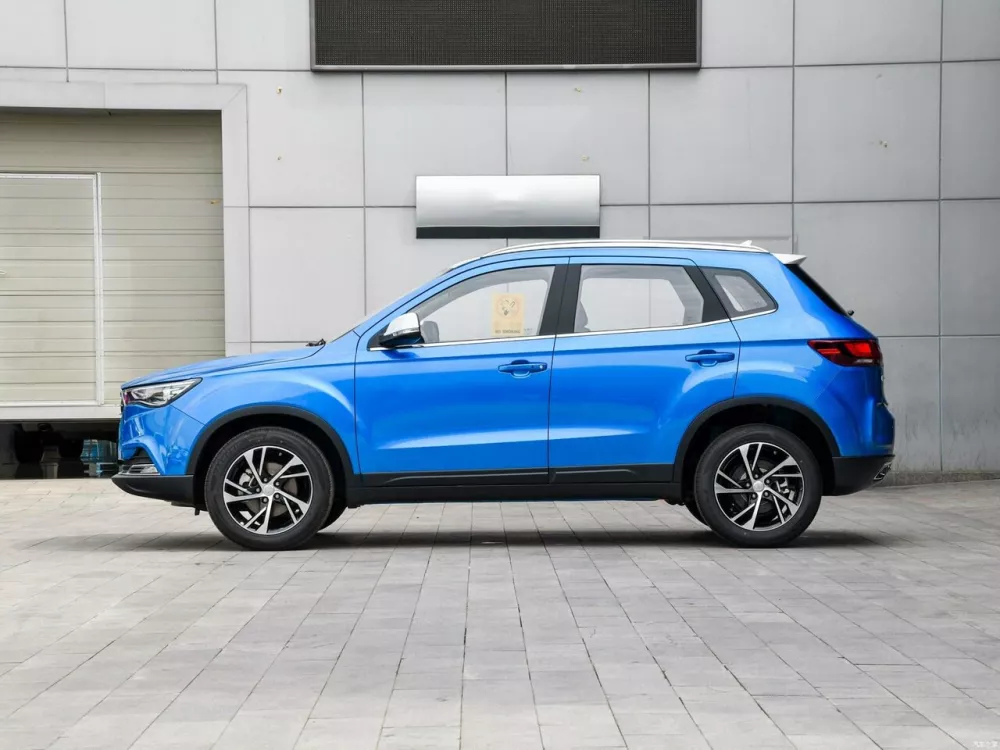 Автомобиль FAW Besturn X40 I Внедорожник (5 дверей)