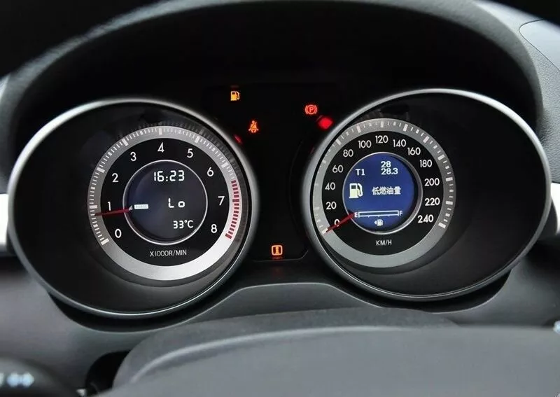 Автомобиль FAW Besturn X80 I Внедорожник (5 дверей)