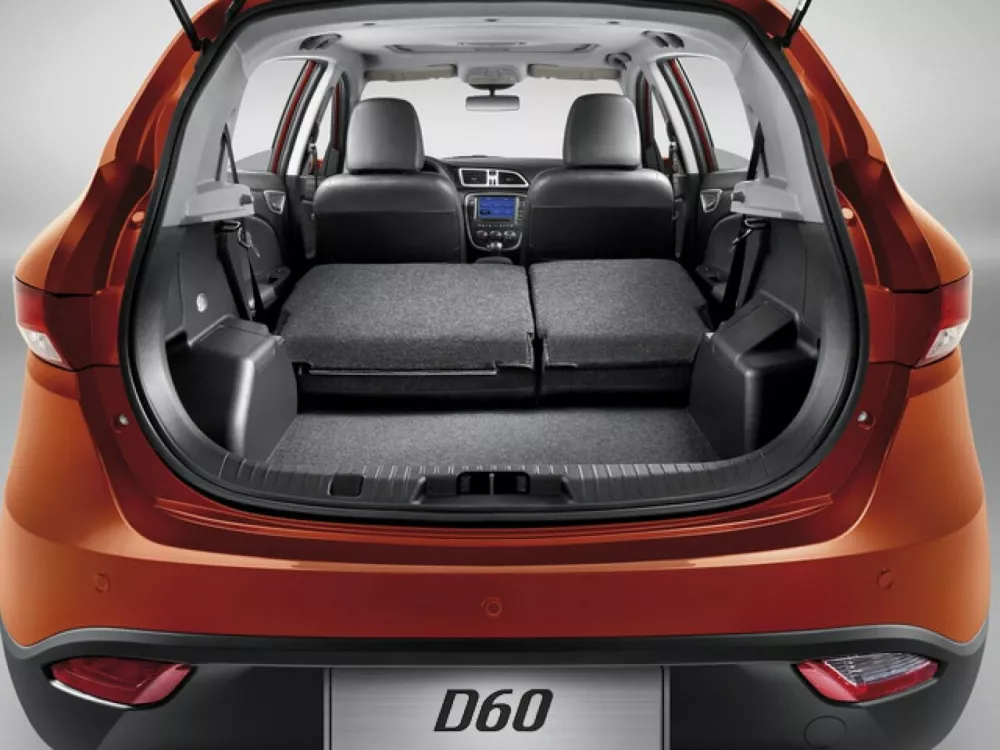 Автомобиль FAW D60 I Хэтчбек (5 дверей)