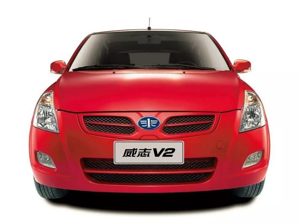 Автомобиль FAW V2 Хэтчбек (5 дверей)