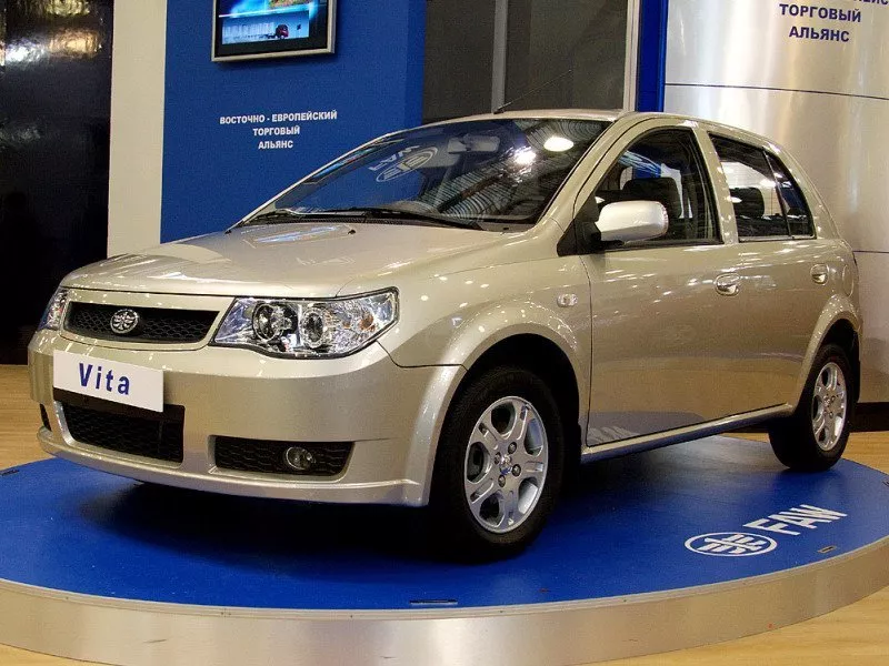 Автомобиль FAW Vita Хэтчбек (5 дверей)