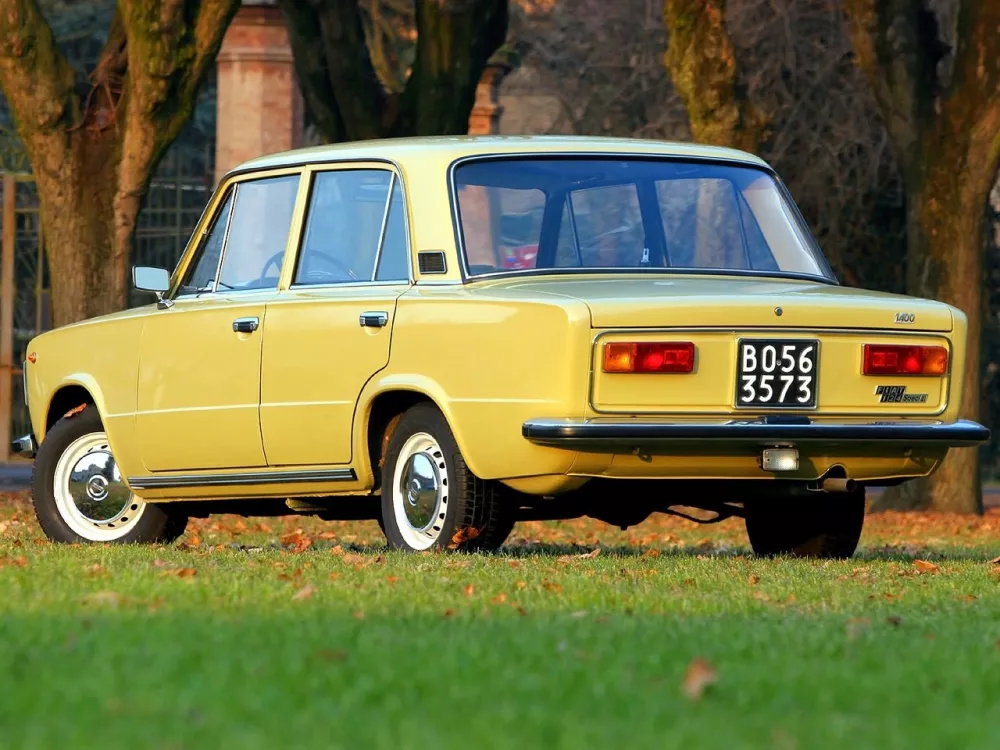 Автомобиль Fiat 124 I Седан