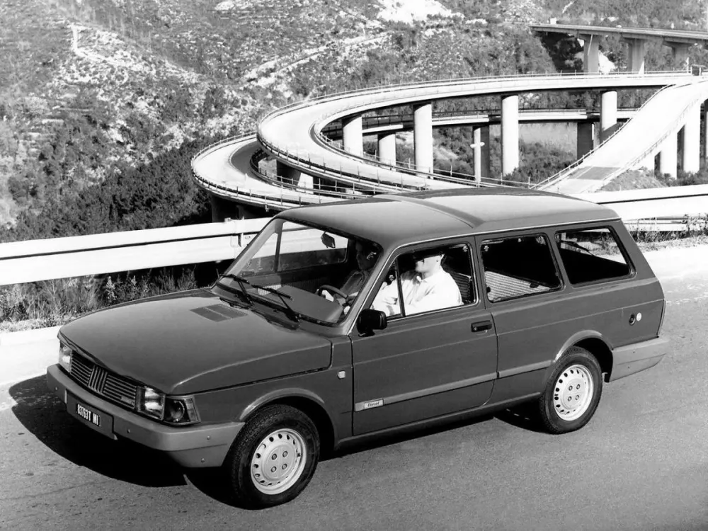 Автомобиль Fiat 127 Универсал (3 двери)