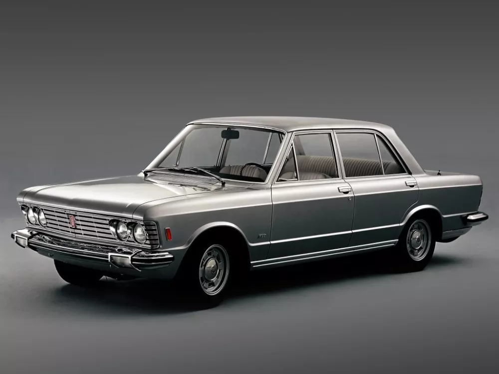 Автомобиль Fiat 130 Седан