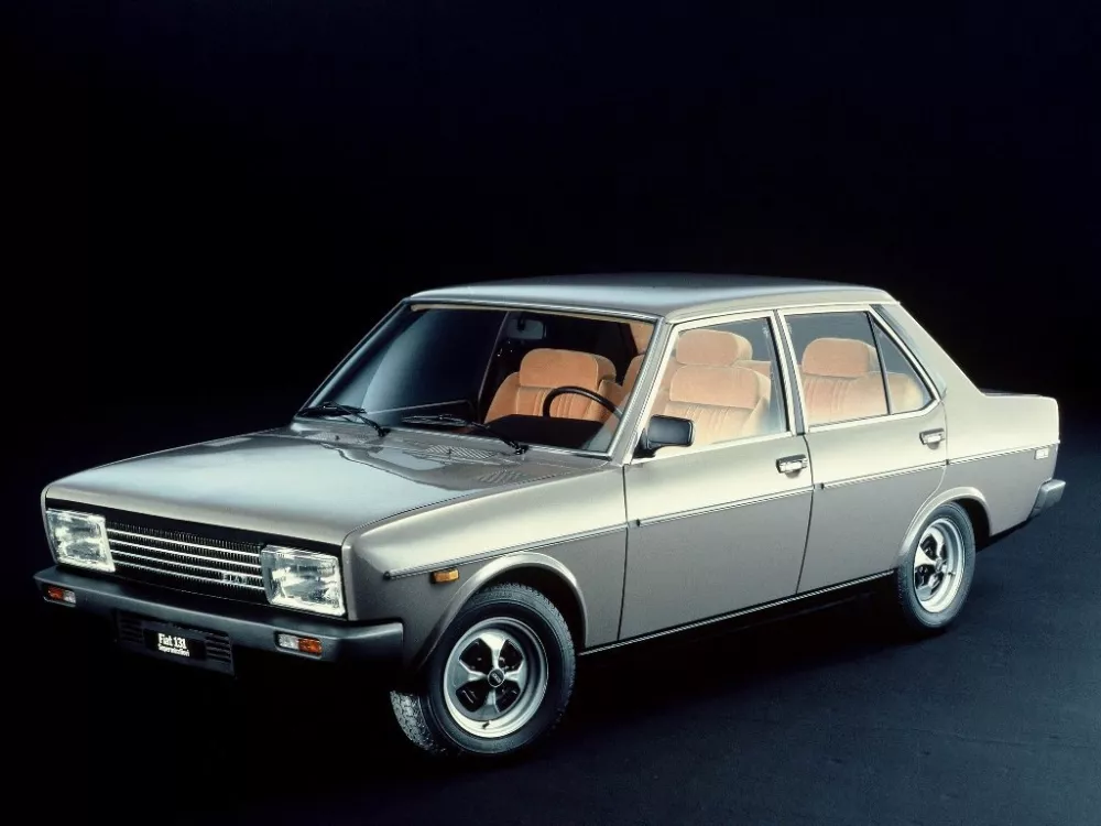 Автомобиль Fiat 131 Седан