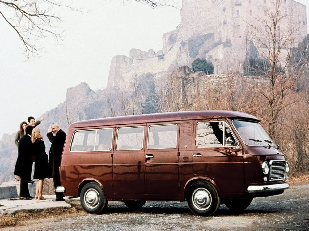 Автомобиль Fiat 238 Минивэн