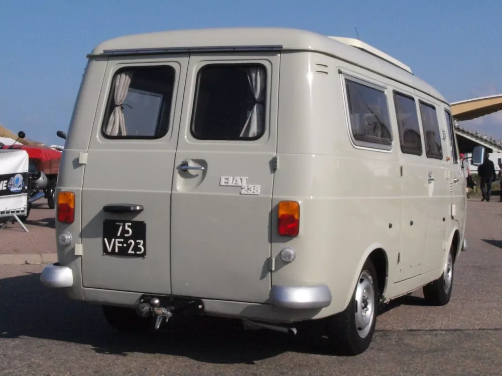 Автомобиль Fiat 238 Минивэн