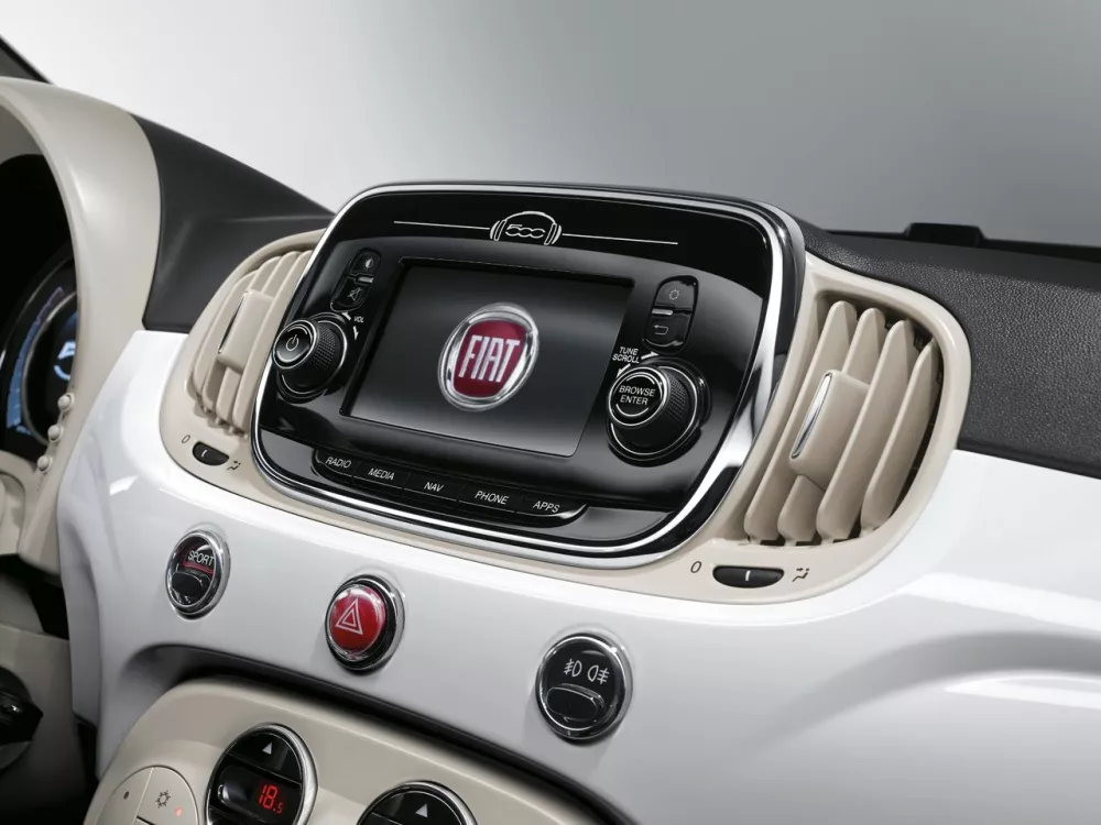 Автомобиль Fiat 500 II Рестайлинг Хэтчбек (3 двери)