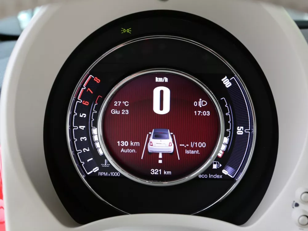 Автомобиль Fiat 500 II Рестайлинг Хэтчбек (3 двери)