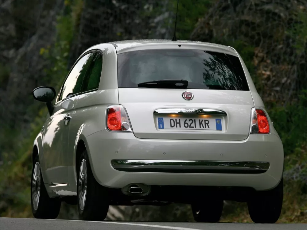 Автомобиль Fiat 500 II Хэтчбек (3 двери)