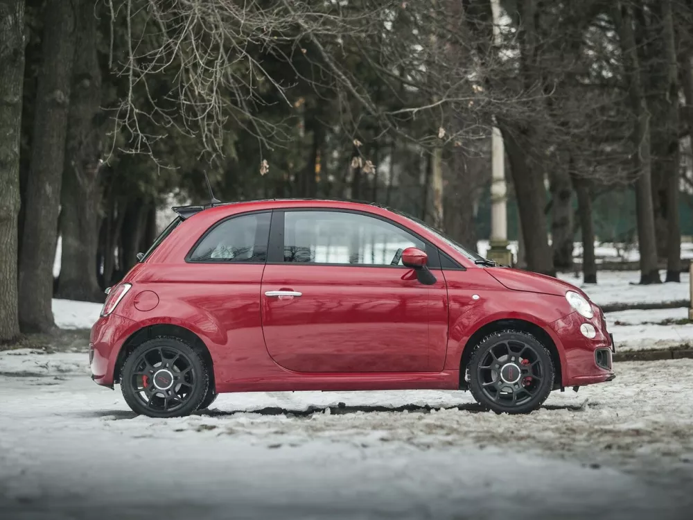 Автомобиль Fiat 500 II Хэтчбек (3 двери)