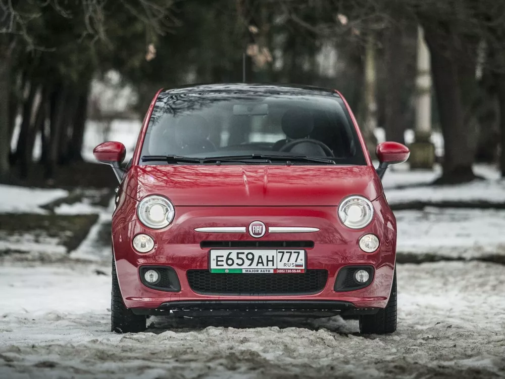 Автомобиль Fiat 500 II Хэтчбек (3 двери)