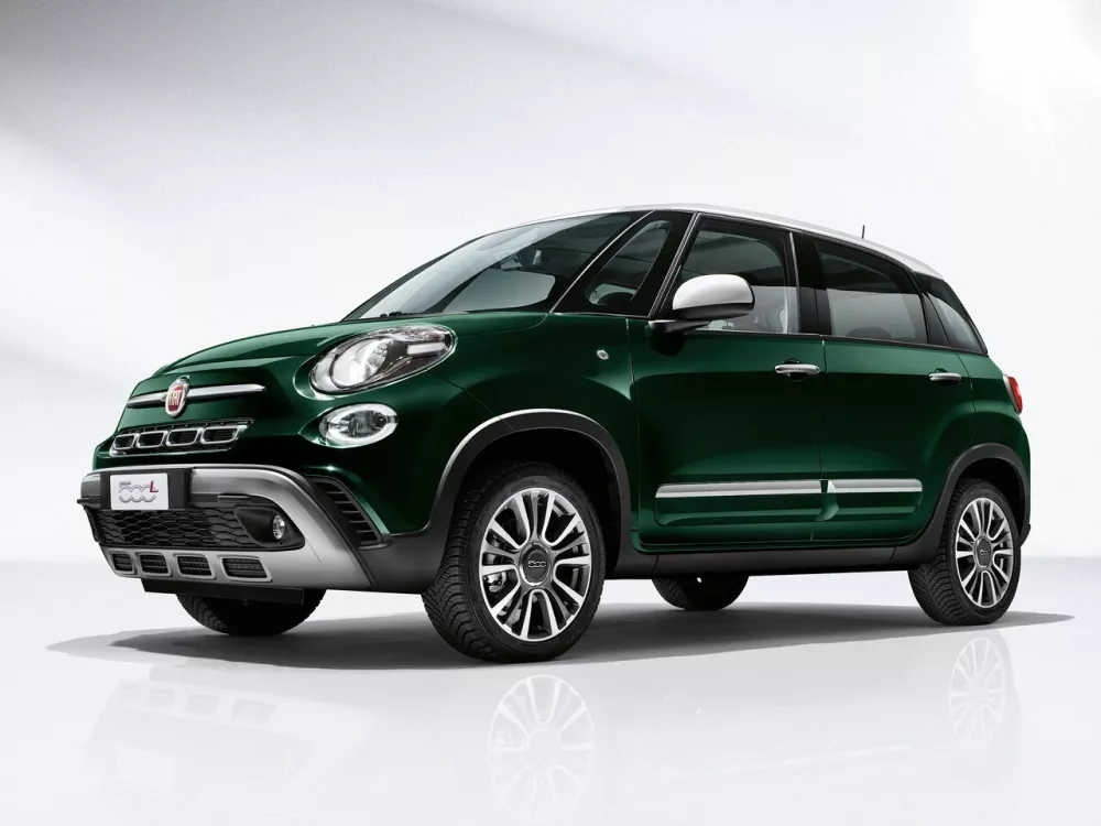 Автомобиль Fiat 500L I Рестайлинг Компактвэн Cross
