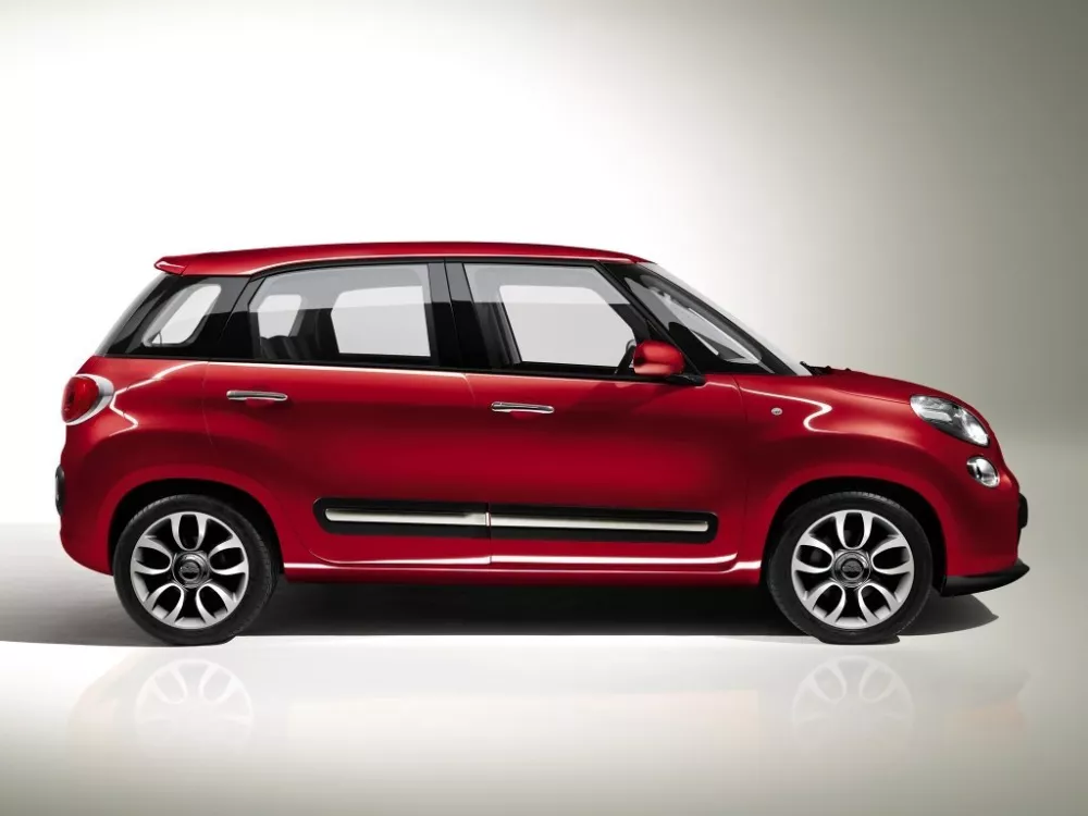 Автомобиль Fiat 500L I Компактвэн