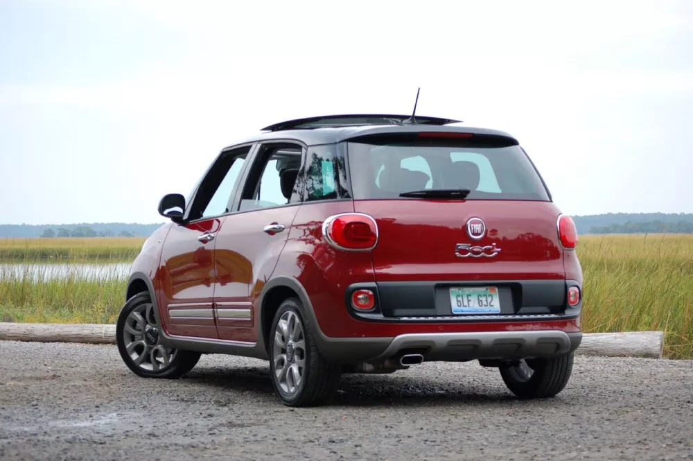 Автомобиль Fiat 500L I Компактвэн