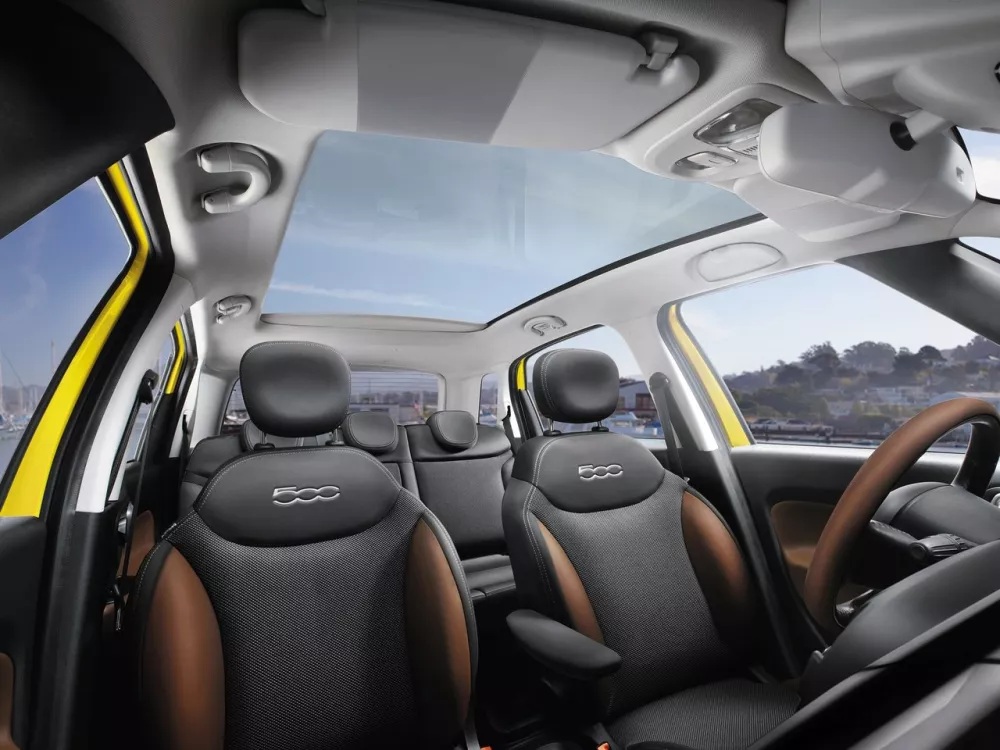 Автомобиль Fiat 500L I Компактвэн Trekking