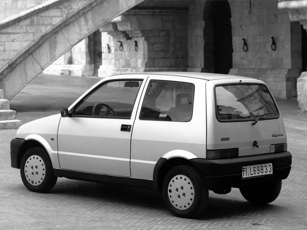Автомобиль Fiat Cinquecento Хэтчбек (3 двери)