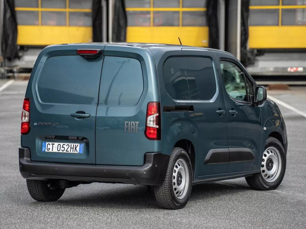 Автомобиль Fiat Doblo III Рестайлинг Фургон