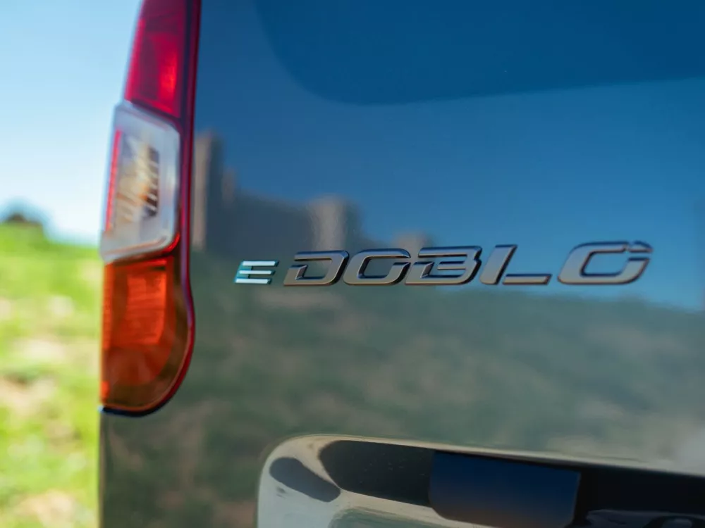 Автомобиль Fiat Doblo III Рестайлинг Фургон