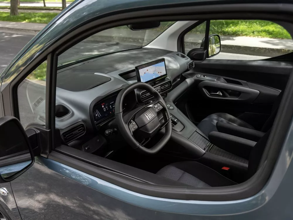 Автомобиль Fiat Doblo III Рестайлинг Компактвэн