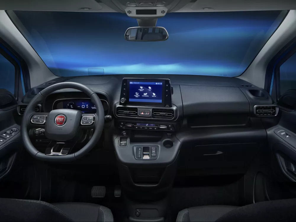 Автомобиль Fiat Doblo III Компактвэн