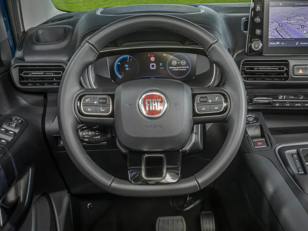 Автомобиль Fiat Doblo III Компактвэн
