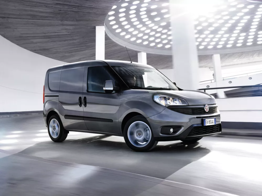 Автомобиль Fiat Doblo II Рестайлинг Фургон