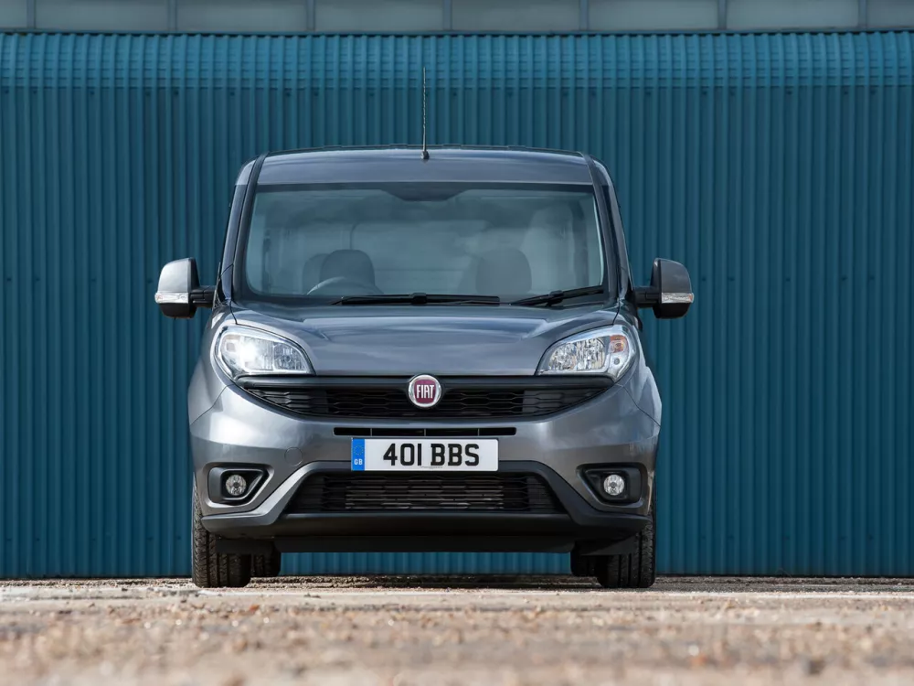 Автомобиль Fiat Doblo II Рестайлинг Фургон
