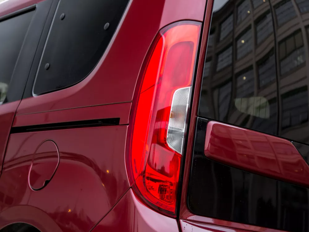 Автомобиль Fiat Doblo II Рестайлинг Компактвэн