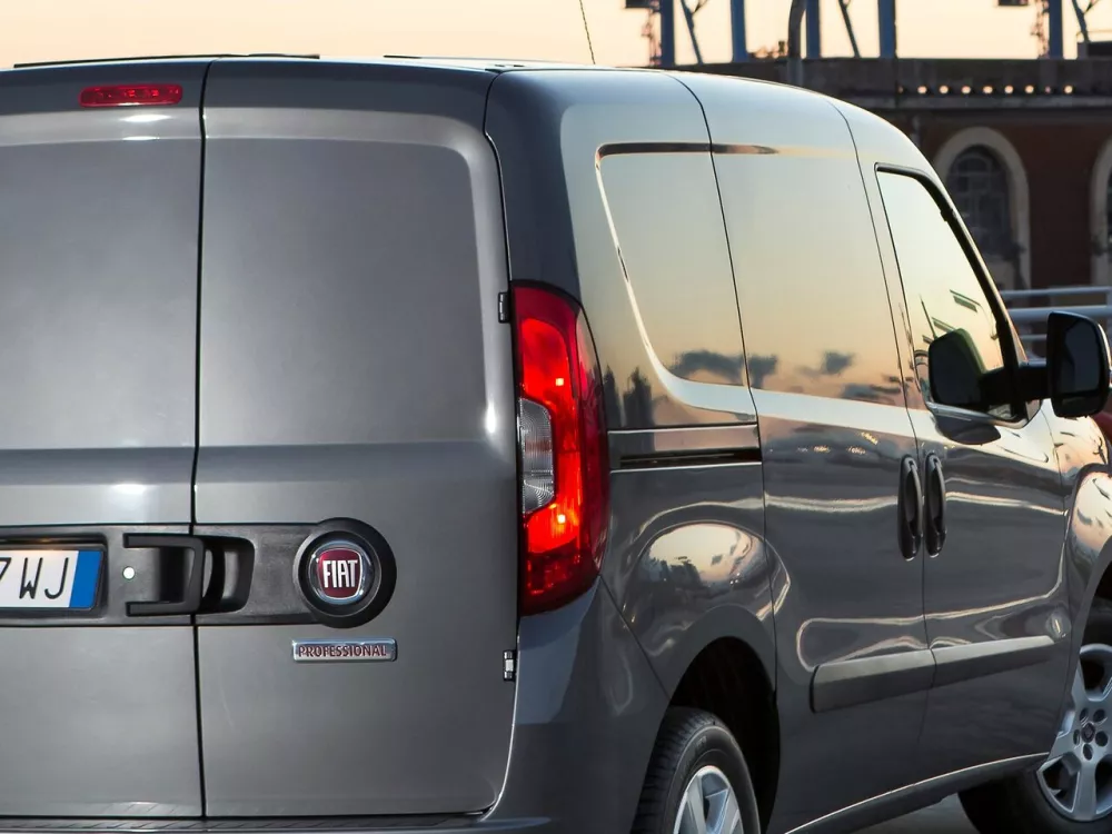 Автомобиль Fiat Doblo II Рестайлинг Фургон