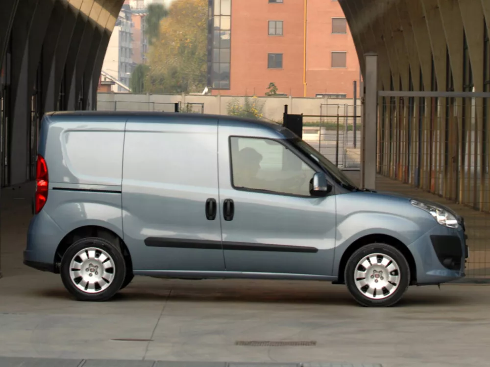 Автомобиль Fiat Doblo II Фургон