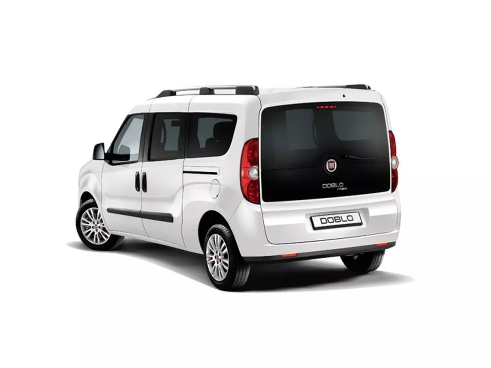 Автомобиль Fiat Doblo II Компактвэн Maxi