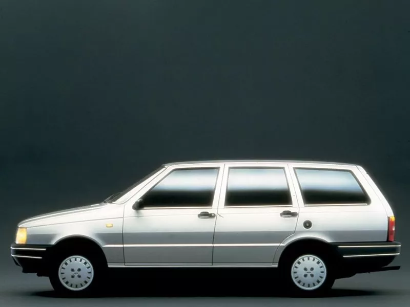 Автомобиль Fiat Duna Универсал (5 дверей)