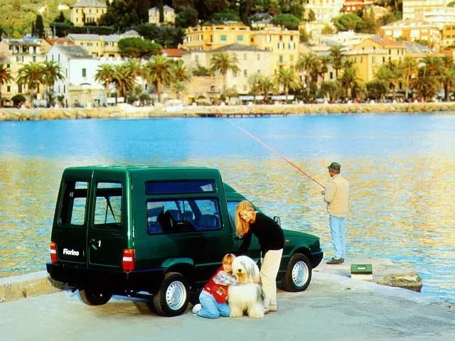 Автомобиль Fiat Fiorino II Компактвэн