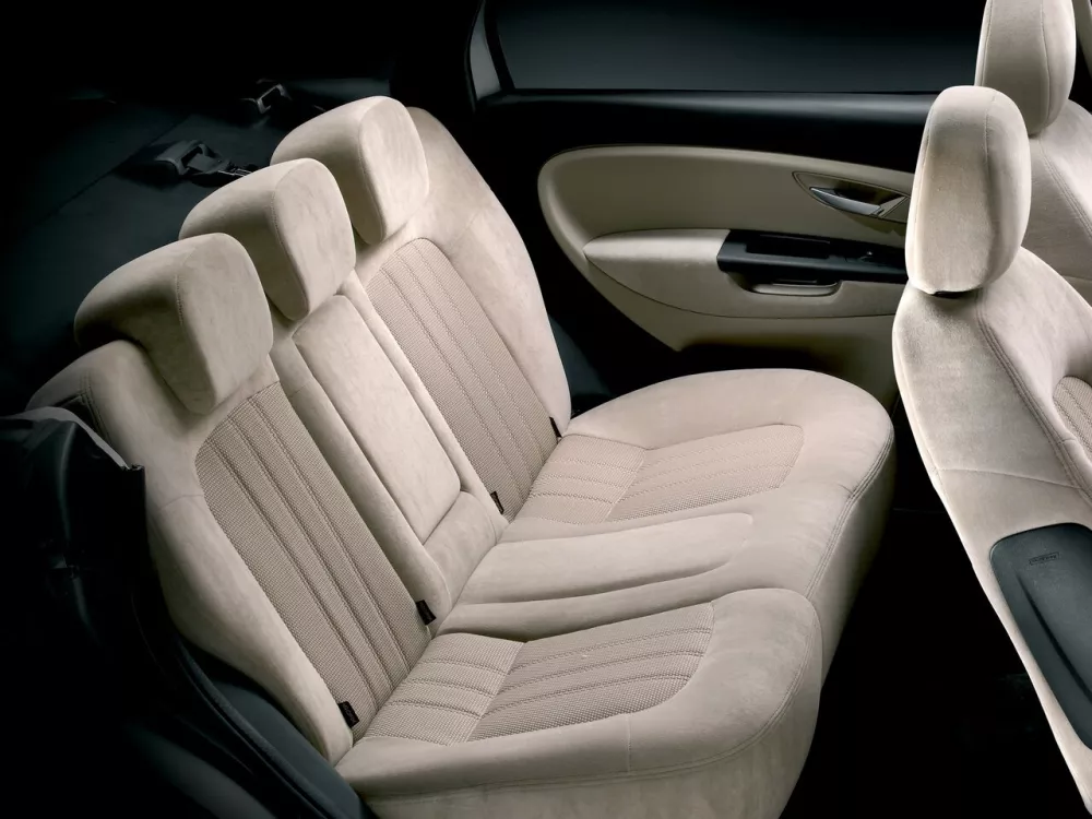 Автомобиль Fiat Linea Седан
