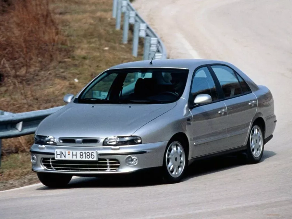 Автомобиль Fiat Marea Седан