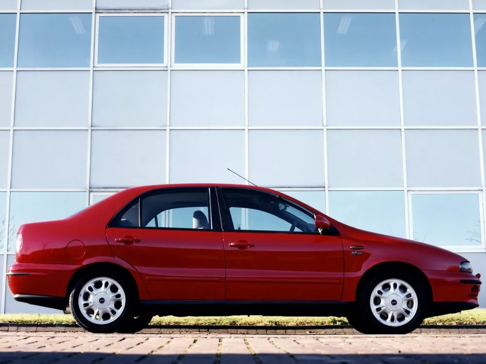 Автомобиль Fiat Marea Седан