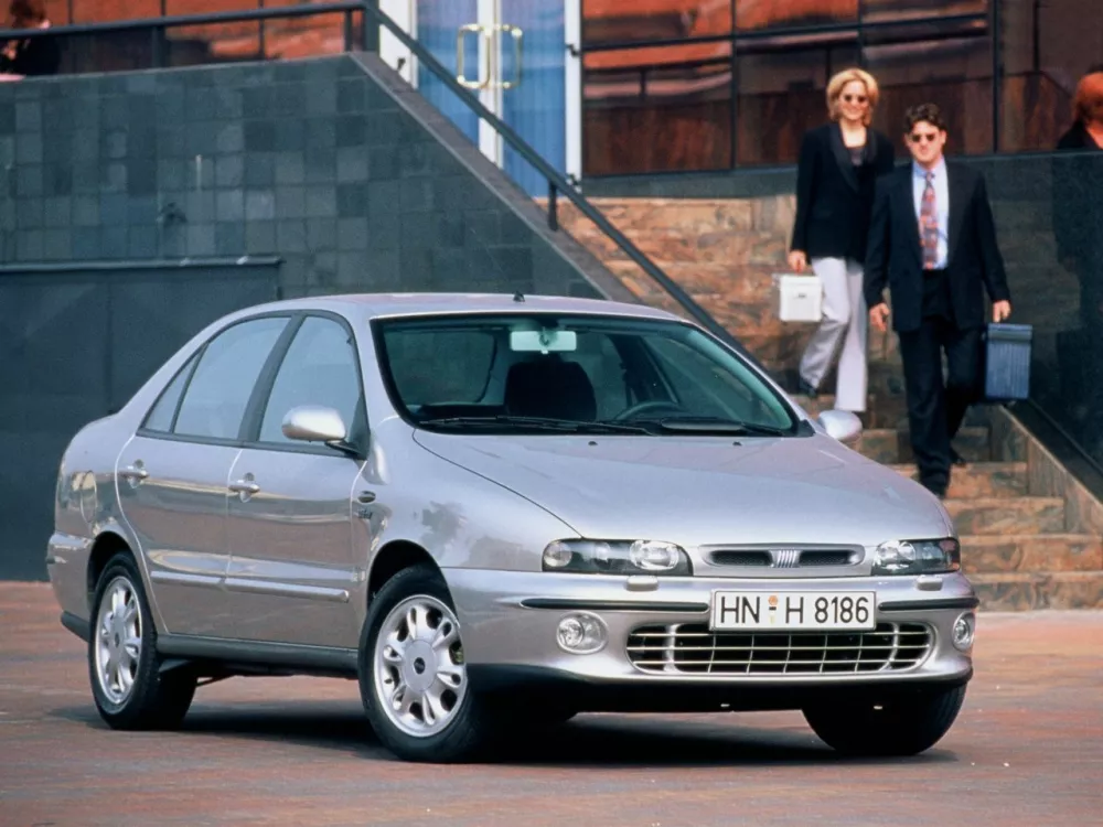 Автомобиль Fiat Marea Седан