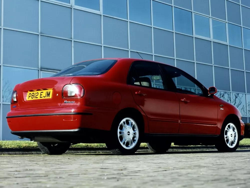 Автомобиль Fiat Marea Седан