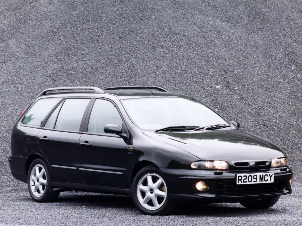 Автомобиль Fiat Marea Универсал (5 дверей)