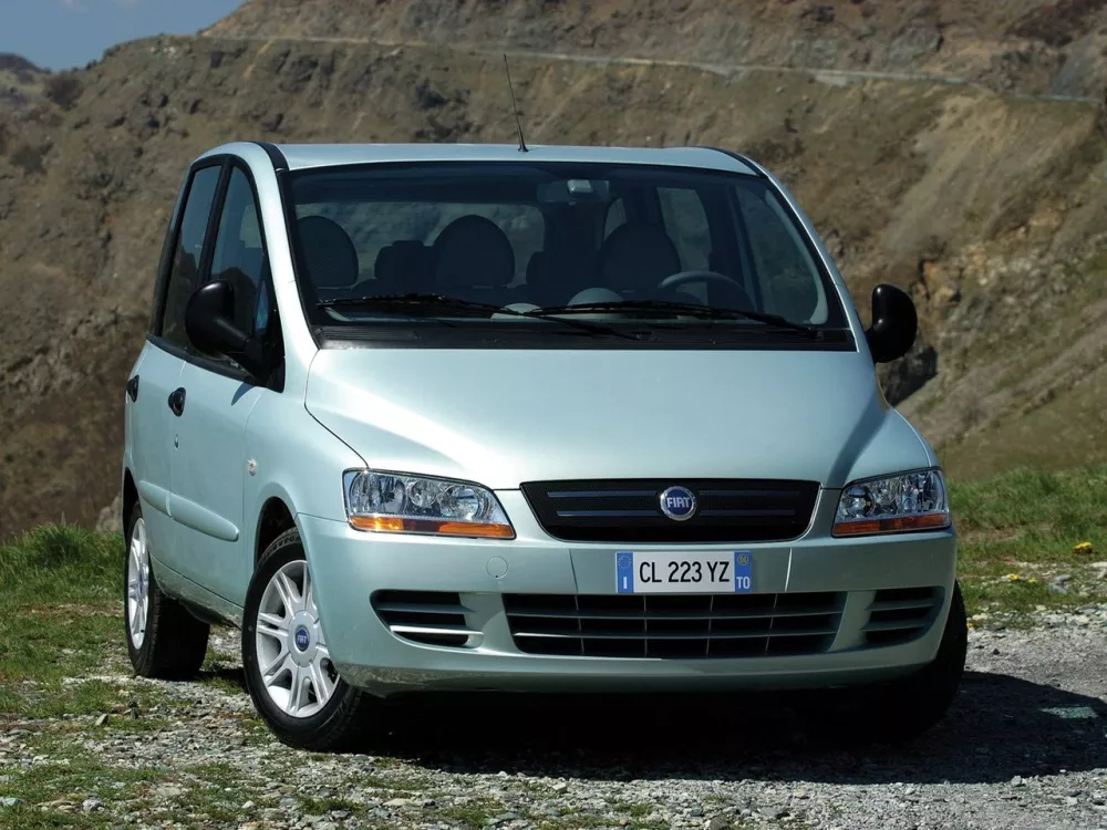 Автомобиль Fiat Multipla I Рестайлинг Компактвэн