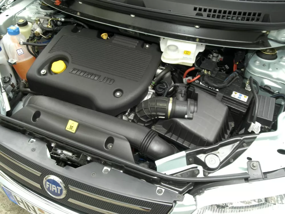 Автомобиль Fiat Multipla I Рестайлинг Компактвэн