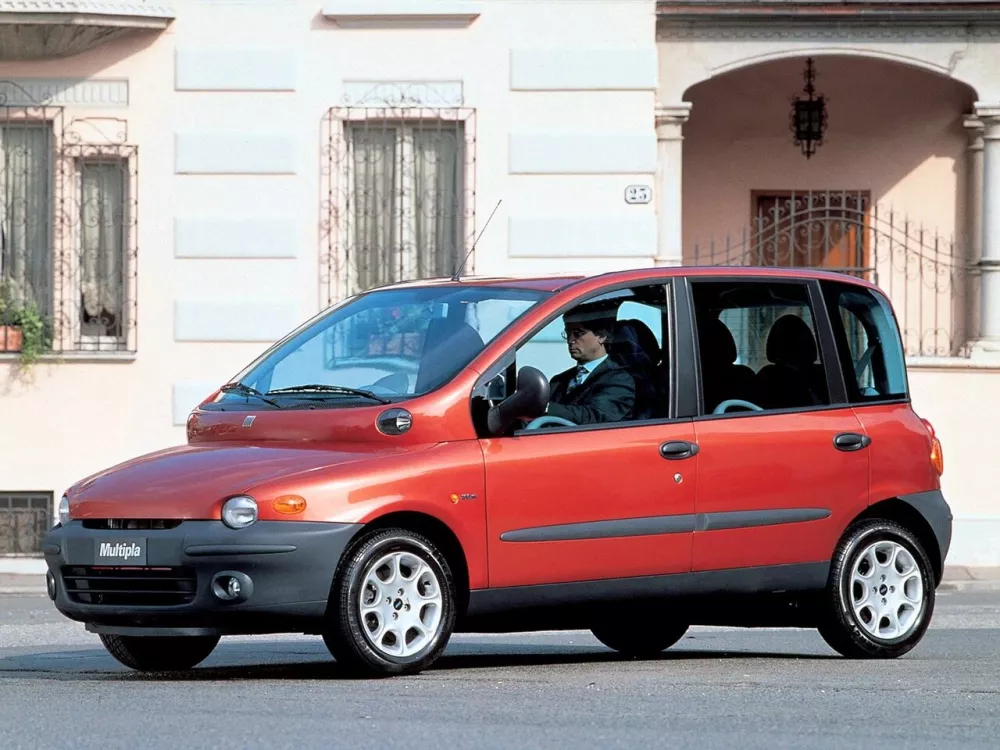 Автомобиль Fiat Multipla I Компактвэн